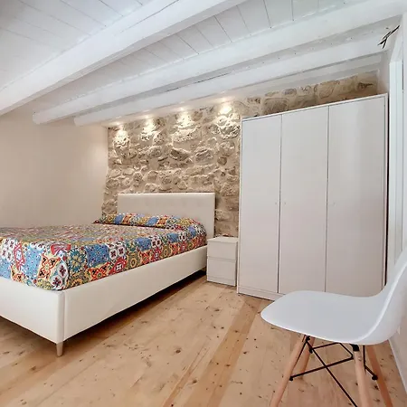 Domus Sicilie