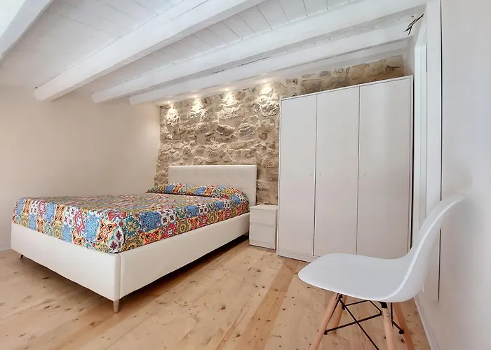 Domus Sicilie